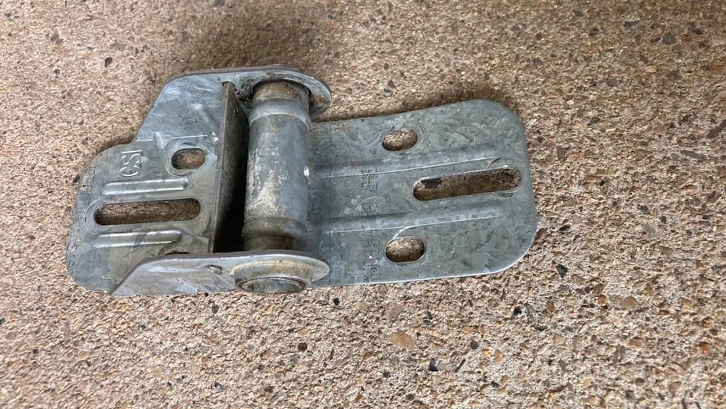 Garage Door Hinges Installation & Repairs Cobra Garage Door